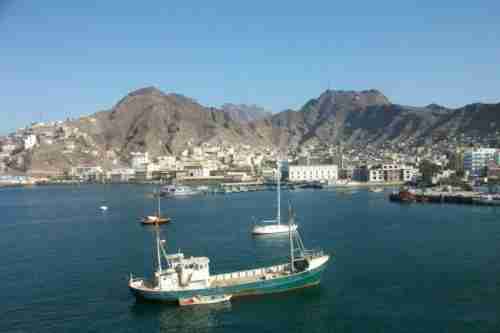 المركزي اليمني يكشف صيغة الاتفاق مع الانتقالي الجنوبي بشأن صرف المرتبات 