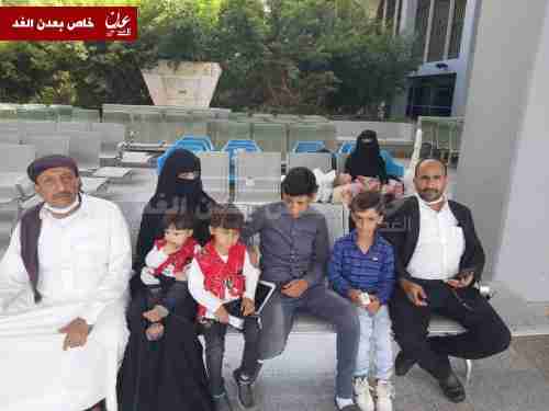 التحالف العربي يمنع اطفال من مغادرة مطار عدن الى القاهرة .. تفاصيل