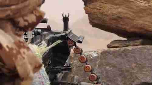   الجيش اليمني يتصدى لهجوم حوثي في جبهة صرواح غرب مأرب