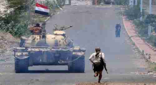 دوي انفجارات كبيرة والإعلان عن عملية هجومية بالأسلحة الثقيلة لمليشيا الحوثي في تعز