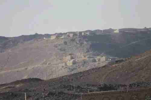 القبائل تسيطر على جبل استراتيجي بعد معارك مع ميليشيا الحوثي في ”قيفة رداع”