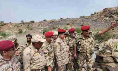 تصعيد حوثي غير مسبوق .. ووزير الدفاع يؤكد : معركتنا ليست أقل من معركة القادسية
