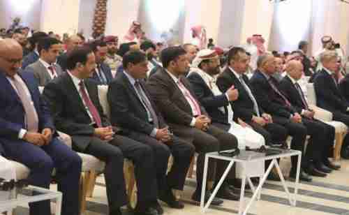 خبير عسكري يكشف عن المهمة الوحيدة التي شُكّل لأجلها مجلس الرئاسة اليمني