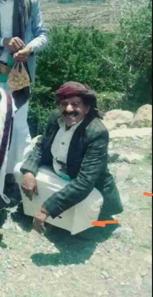 مصرع مواطن يمني بعد نقله لجذع شجرة من الجوف إلى عمران .. هذا ما وجده بداخله