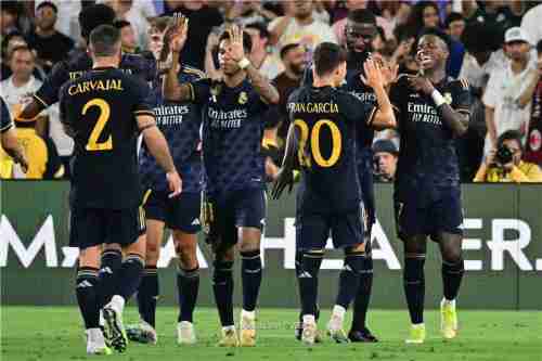 بالصور: ريمونتادا جنونية تمنح ريال مدريد الانتصار على ميلان