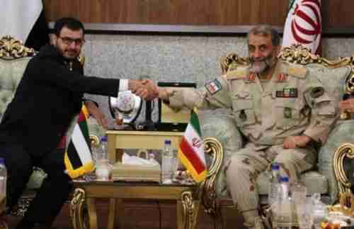   مصافحات واتفاقات.. شاهد لقاء عسكري إماراتي إيراني مفاجئ في طهران