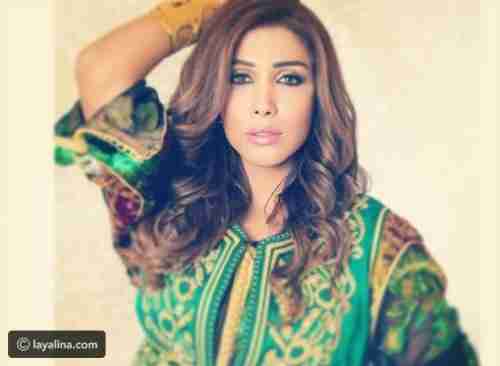 ماذا فعلت الفنانة اليمنية اروى في وجه ابنتها وبماذا بررت فعلتها شاهد الفيديو !