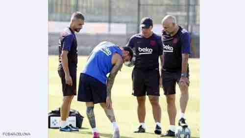 برشلونة يعلن إصابة ميسي