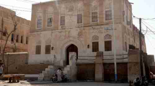 كنوز المخطوطات اليمنية تحت وطأة العبث الحوثي