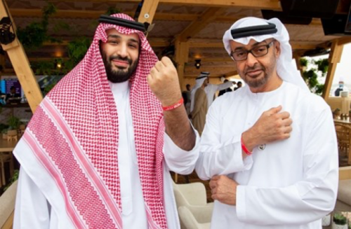 عاجل ..   الملك سلمان يبحث الان مع محمد بن زايد الأوضاع في المنطقة خاصة على الساحة اليمنية