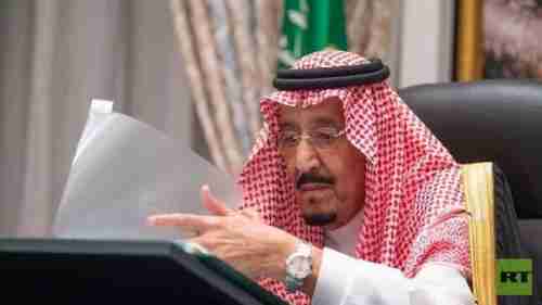 أمر ملكي سعودي بإقالة عدد من المسؤولين والتحقيق معهم بتهمة الفساد