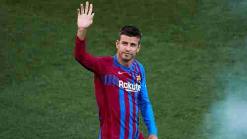 تفاصيل اتفاق برشلونة مع بيكيه لتخفيض راتبه
