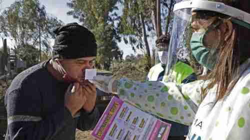 لا السعال ولا الحمى.. علماء يحددون أبرز أعراض كورونا