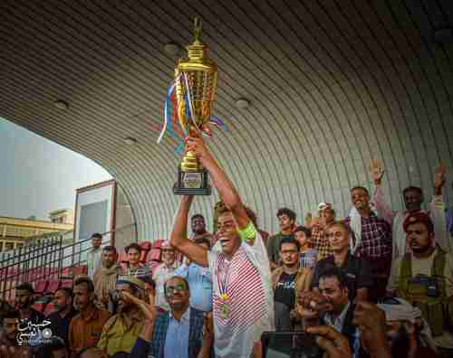 منتخب ابين يتوج بطلا لكاس كرة القدم المدرسية 