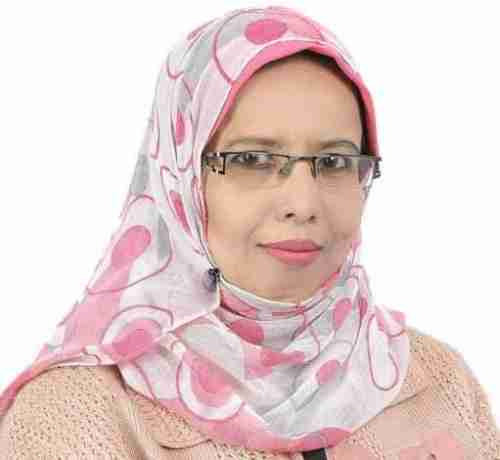 د.الاغبري لاتجد في بيتها ماتبيعه حتى تعيش 