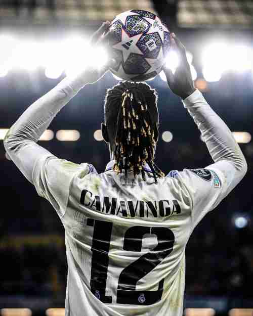 كامافينجا يسخر من وضعه في ريال مدريد