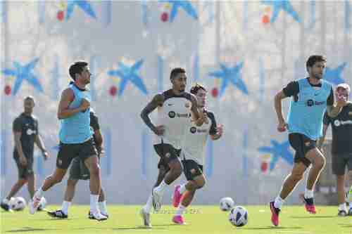 النصر السعودي يطارد نجم برشلونة