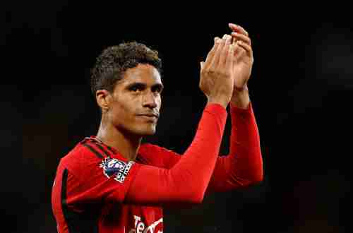 مانشستر يونايتد يعلن غياب فاران عن مواجهة آرسنال