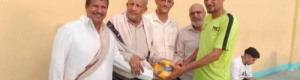 اتحاد الطائرة يرفد نادي الروضة بكرات دولية دعماً للنشاط الرياضي بعدن