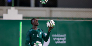 بسبب غياب ميندي.. الأهلي يبحث عن حارس محلي