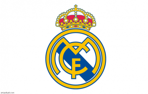 "لا يستحم".. صديقة أسطورة ريال مدريد تكشف سبب انفصالهما