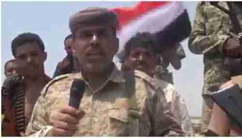   قائد اللواء 39 مدرع يصل إلى شقرة على رأس قوة عسكرية ويدلي بتصريح هام (فيديو)