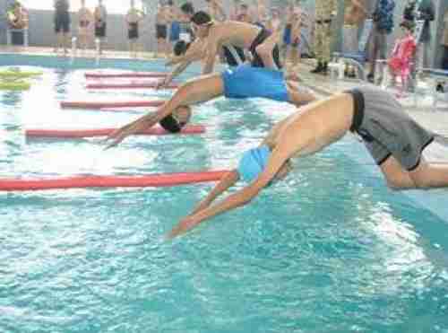 اتحاد السباحة يحتفي باليوم العالمي في العاصمة عدن