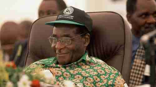 وفاة رئيس زيمبابوي السابق روبرت موغابي عن عمر ناهز 95 عاما