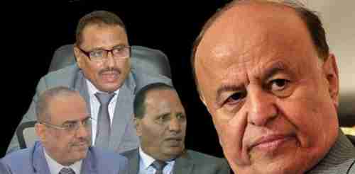 مستشار هادي: الرئيس اليمني طلب من السعوديين المغادرة هم والإمارات "الشرعية تصعِّد في توقيت مريب"