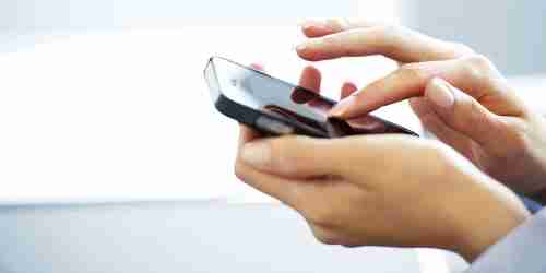احذف هذه التطبيقات الخطيرة من هاتفك فوراً
