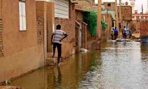 مياه الفيضانات تجتاح منزل رئيس الوزراء السوداني
