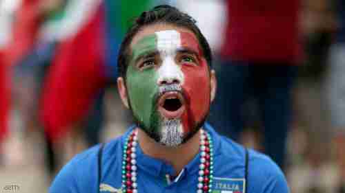 "الفيفا" يحث إيطاليا على إعادة مشجعي الكرة إلى الملاعب
