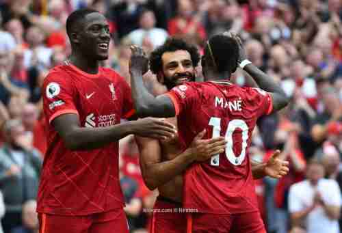 بالصور: ليفربول يقضي على بالاس بثلاثية إفريقية