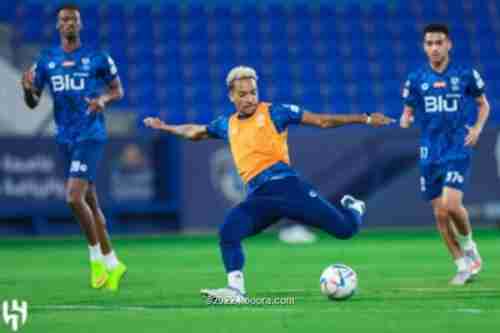 بالصور.. تفاصيل مران الهلال السعودي استعدادا للزمالك