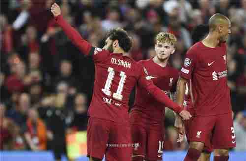 بالصور.. ليفربول يتنفس الصعداء بفوز ثمين على أياكس
