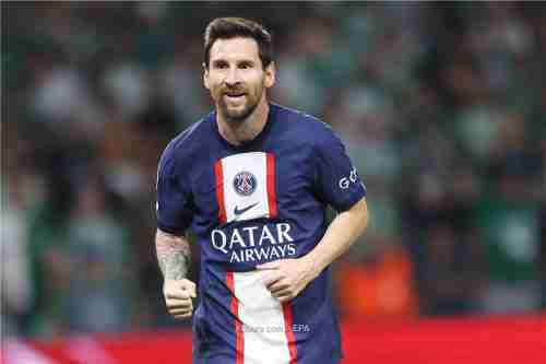 10 آلاف يورو وغرفة.. شروط تعجيزية من ميسي لبرشونة