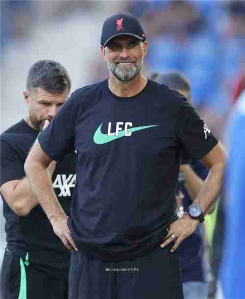 نجم المغرب محط نزاع مانشستر سيتي وليفربول