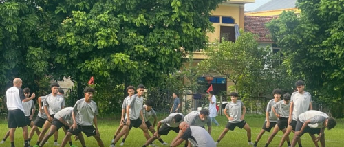 منتخب اليمن تحت 23 عامًا يستقر في فيتنام ويكمل تحضيراته لتصفيات آسيا