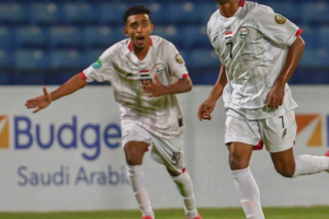 رئيس الوزراء يشيد بإنجاز منتخب الشباب ويؤكد: أنتم فخر اليمن وأملها المشرق