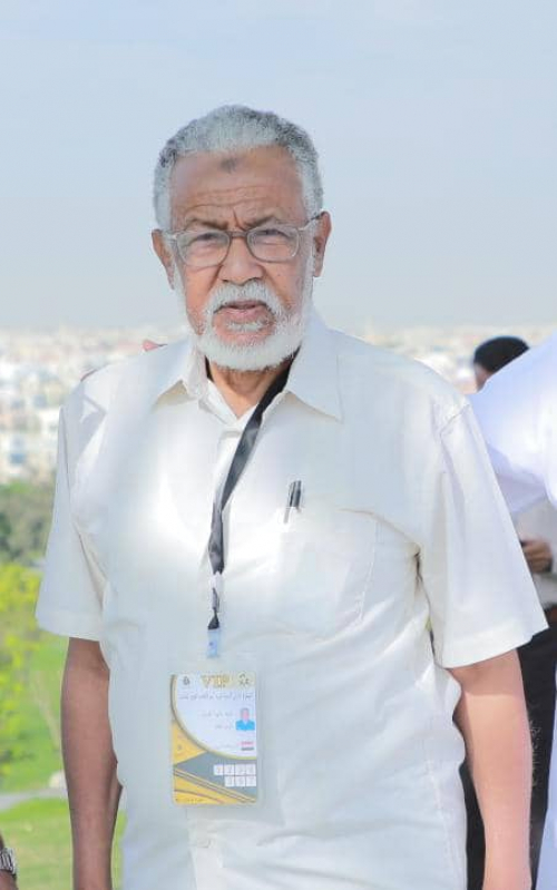الوزير البكري يعزي في وفاة أمين عام ألعاب القوى عبيد عليان