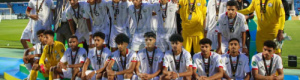 رئيس الوزراء اليمني سالم بن بريك يوجه رسالة دعم لمنتخب الشباب بعد الخسارة في نهائي كأس الخليج U20