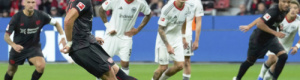 ليفركوزن يسجل الانتصار الأول