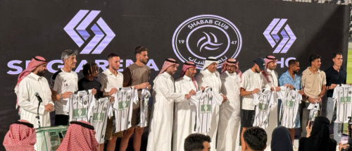تسمية ملعب الشباب تجذب 44 مليونًا