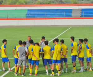 منتخب الناشئين يغادر لودر إلى قطر .. اسماء اللاعبين 