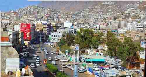 متنفذون يسطون على أراضي المواطنين في إب بحماية وتسهيلات حوثية