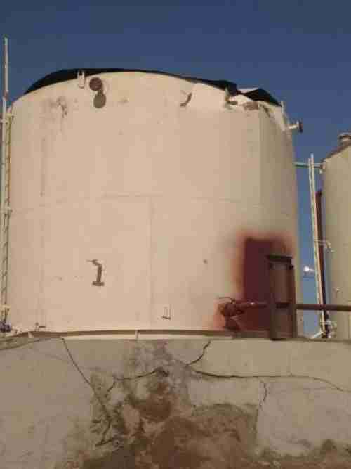 انفجار يهز أحد خزانات النفط الخام بـ”صافر”