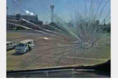 طيران اليمنية.. زجاج مكسور ومال مهدور وركاب في خطر