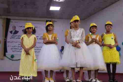 لحج تحتفل بذكرى 57 للثورة الاكتوبرية ..بحفل فني وحضور حاشد