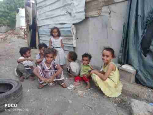 أطفال نازحون باليمن.. رفضتهم المدارس فلجئوا للعمل (تقرير)