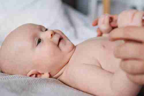 أهم كريمات الأطفال حديثي الولادة